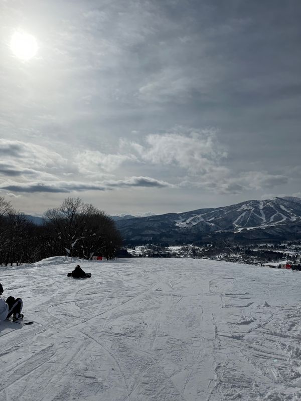 日本・岐阜県「ひるがの高原　初ボード」の写真