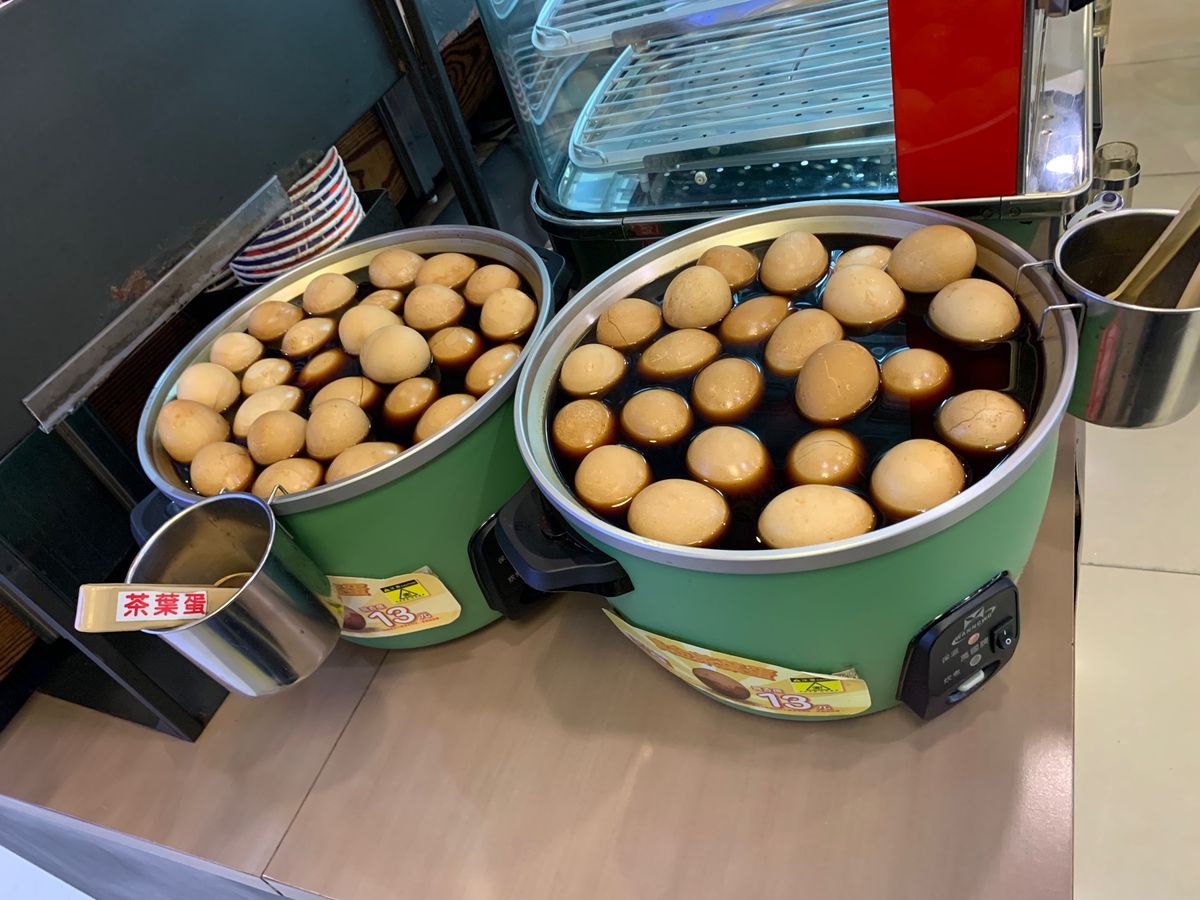 1日目
牛肉麺、台北のコンビニ、士林市場！