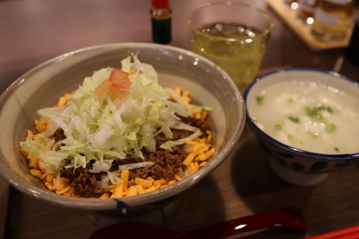 首里城と国際通りをふらふら。