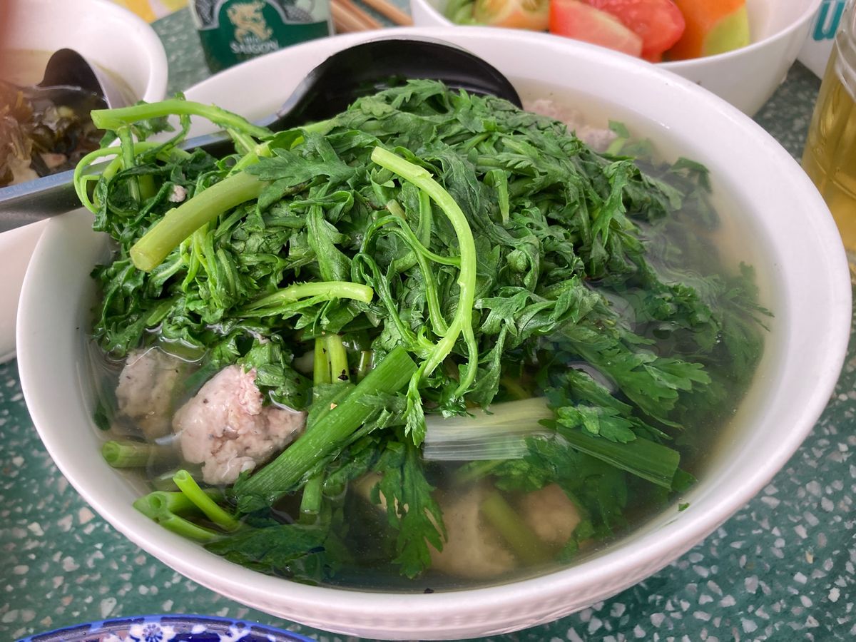 bò nướng mới牛肉素焼き(塩味のみ)、cái be xanh カ...