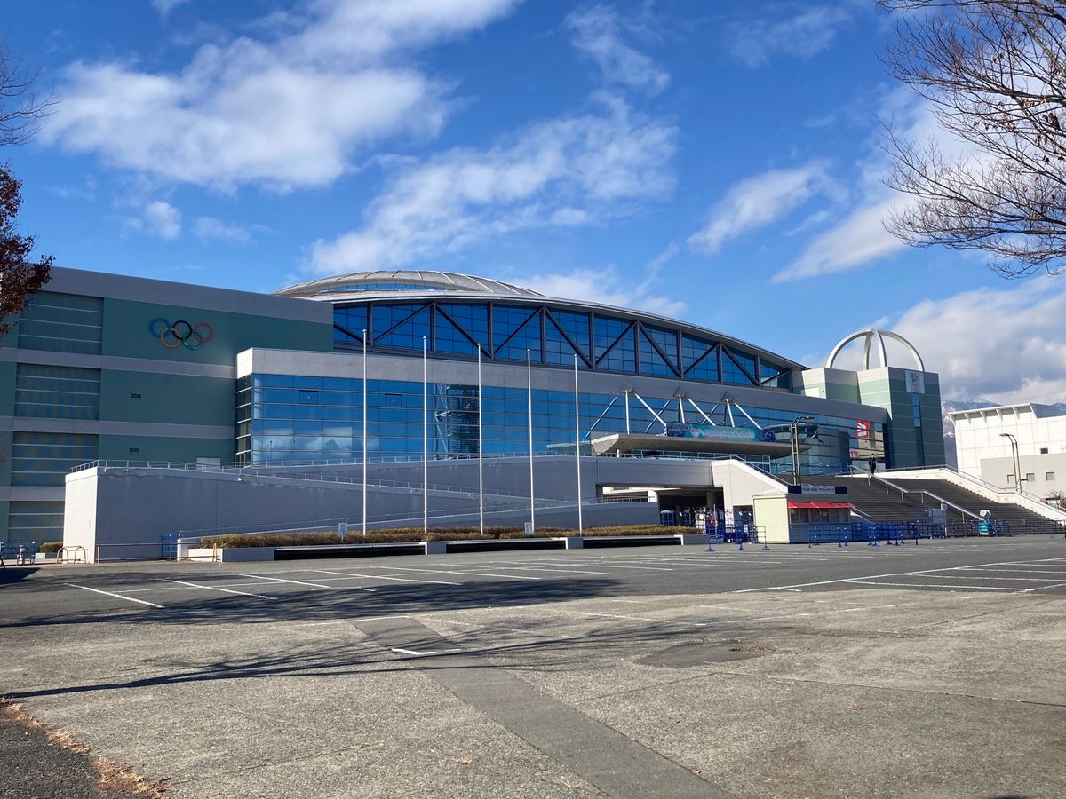 年末のめっちゃ忙しいなか、休みを取ってメダリスト・オン・アイスに行って来ま...