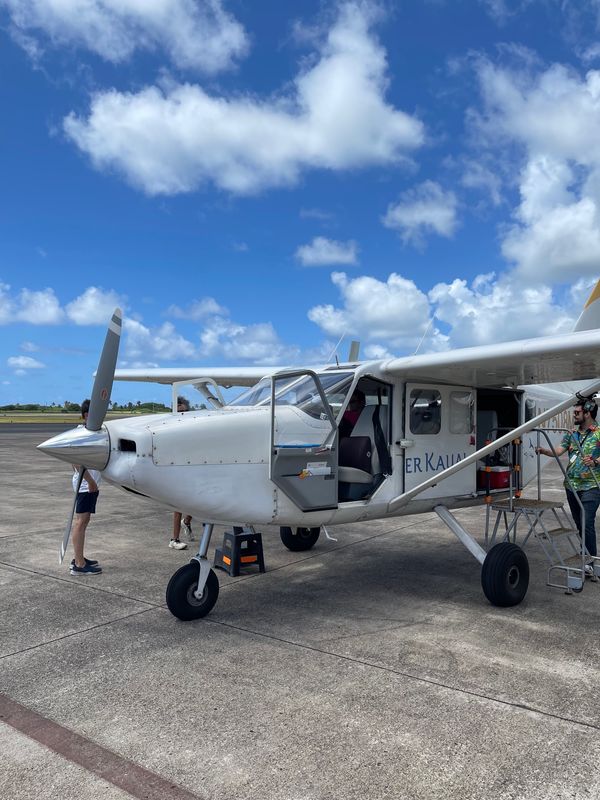 アメリカ(米国)・ホノルル「夫婦でハワイ」の写真：ヘリツアーは高くで予算オーバーのため、セ...