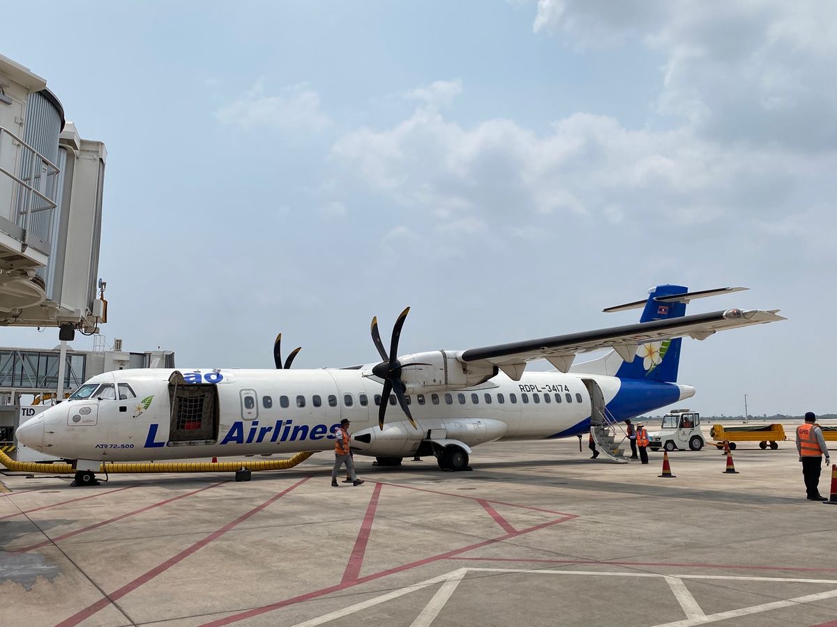 旅7日目
シェムリアップ•アンコール国際空港からラオエアラインのプロペラ機...