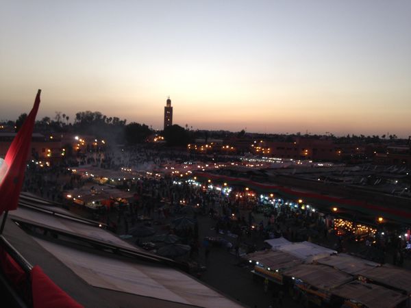 モロッコ・マラケシュ「モロッコ」の写真：フナ広場