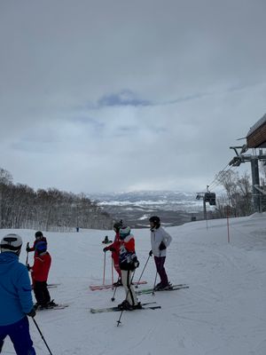 午前のセッション完了
ゴンドラがルイビトン。