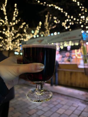 友人宅近くのクリスマスマーケット🎄
初グリューワイン🍷
全てが素敵😊