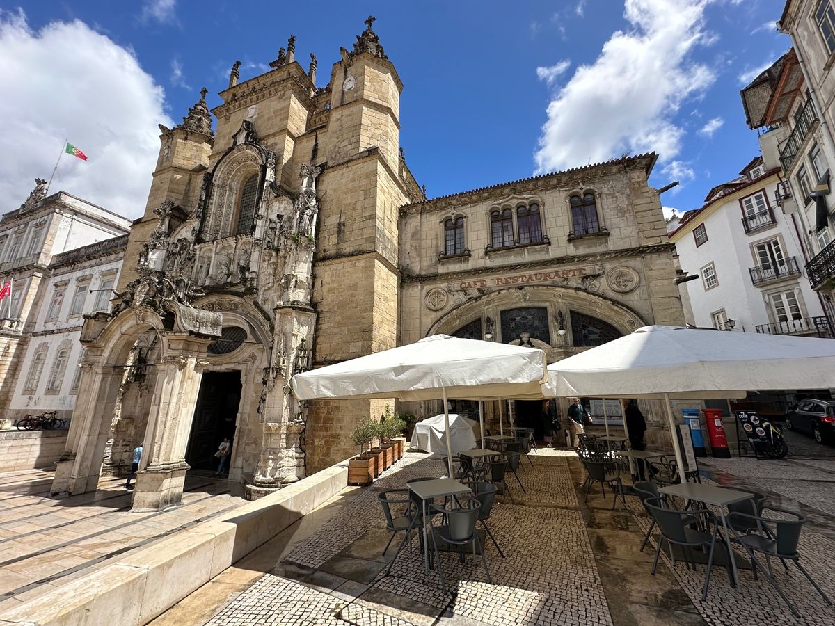 5/1
コインブラ
コインブラ大学とサンタクルス修道院
デザートはコンフェ...