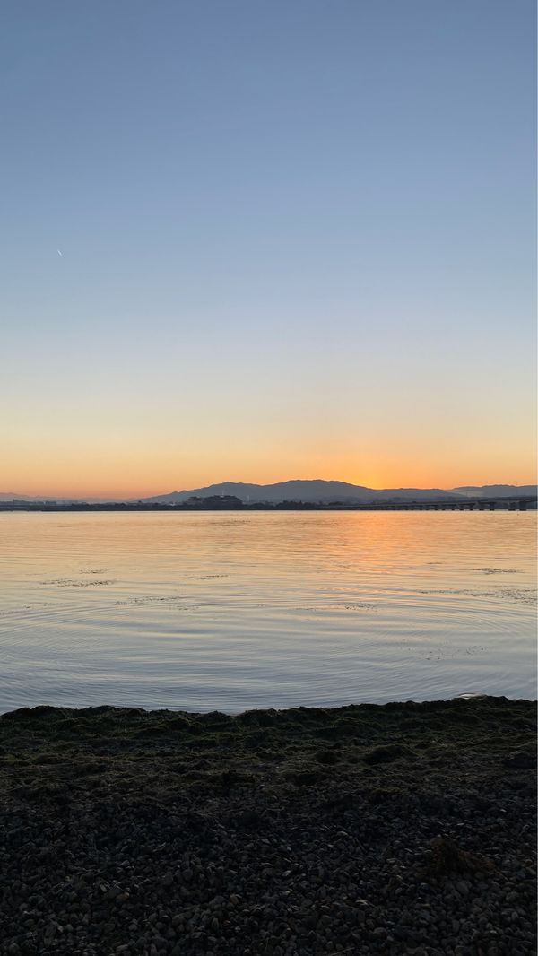 日本・滋賀県「滋賀日の出」の写真