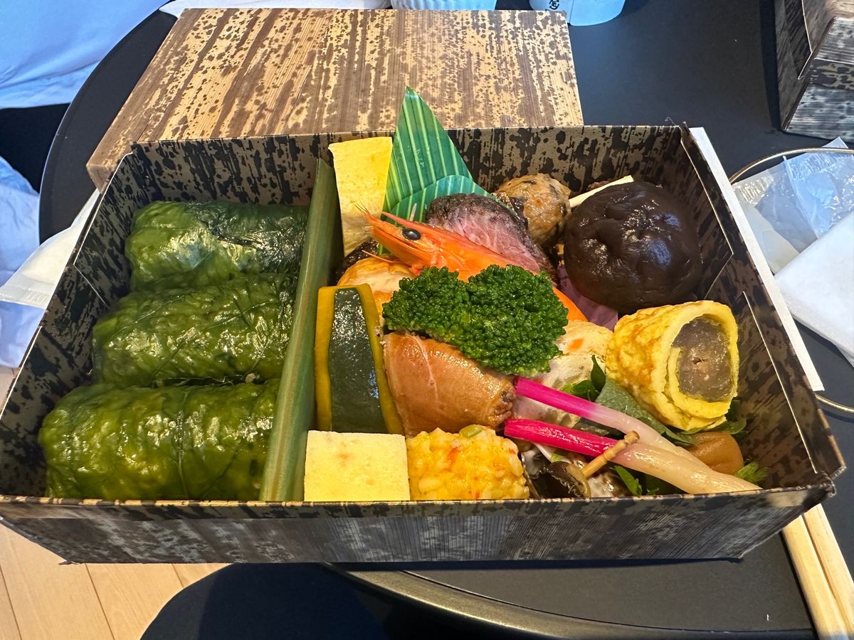 世界遺産七里御浜
新鮮なお寿司とめはり寿司
今はデコポンが旬でした