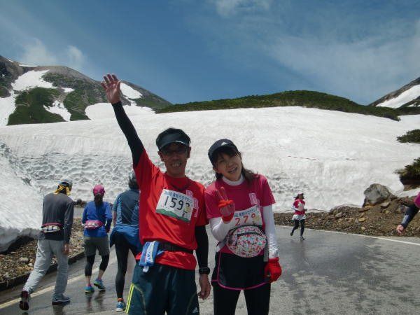 日本・長野県「長野　４人一泊旅ＲＵＮ　乗鞍」の写真：かーちゃんを待って一緒にゴール。４時間３...