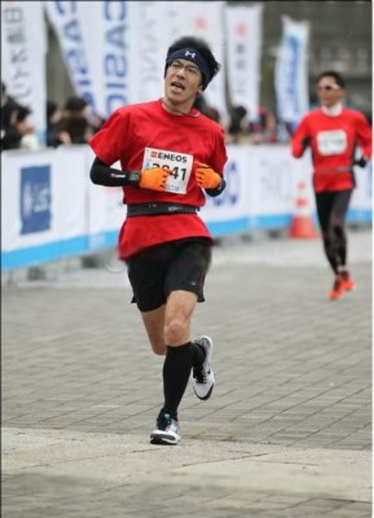 ３５キロからは左に傾いて走っていました。