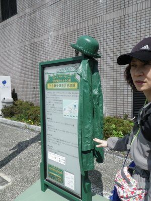 ゴール後におそばとおにぎり。シャトルバスで花巻駅から花巻温泉ホテル紅葉館へ。