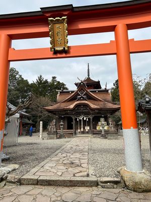 柏原八幡宮へ