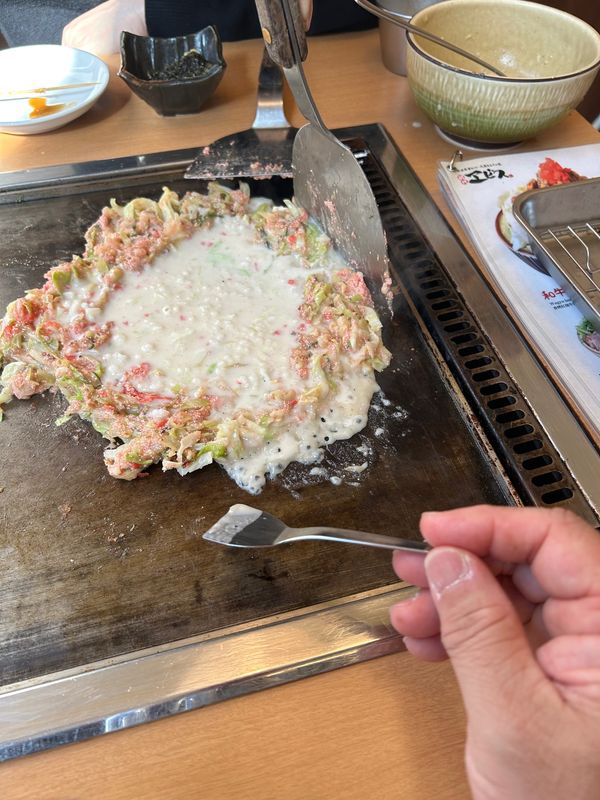 日本・大阪府「大阪の旅」の写真：なぜかモンジャとお好み焼き