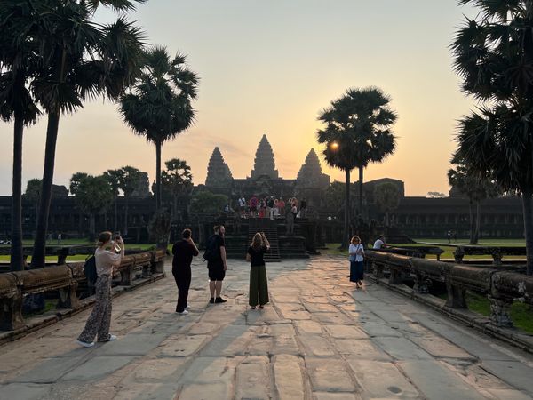 ベトナム・HoChiMinhCity「ベトナム、カンボジア弾丸旅」の写真：朝日が登った