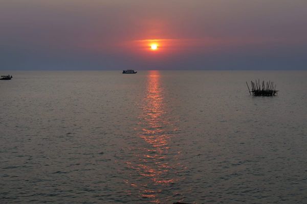 ベトナム・HoChiMinhCity「ベトナム、カンボジア弾丸旅」の写真：トンレサップ湖で眺める夕陽