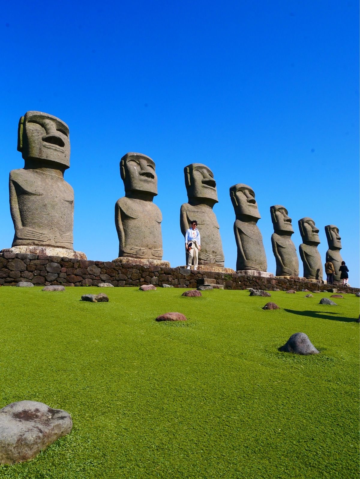 サンメッセ日南のモアイ像🗿