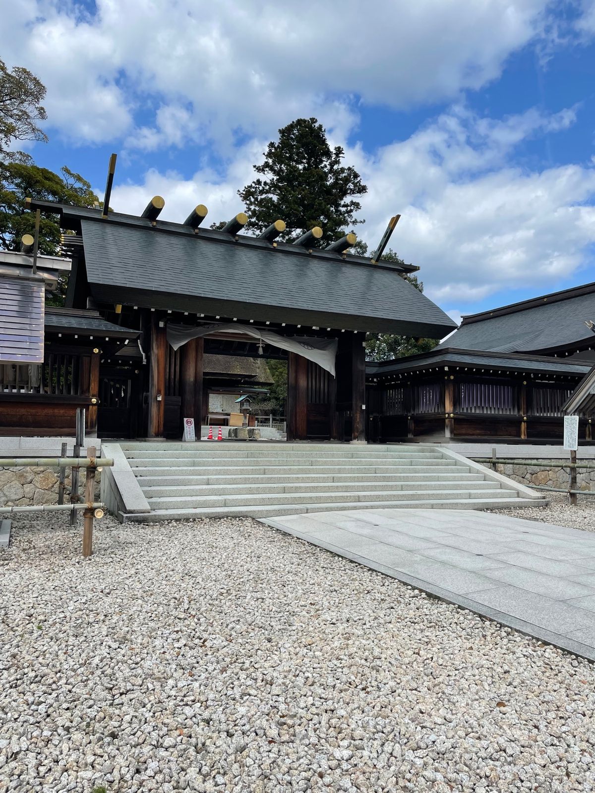 元伊勢
丹後国一宮
籠神社⛩️

最高やないかい