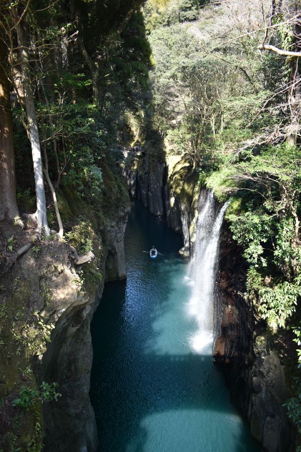 日本・宮崎県「阿蘇・高千穂町ドライブ」の写真：高千穂峡
高千穂神社