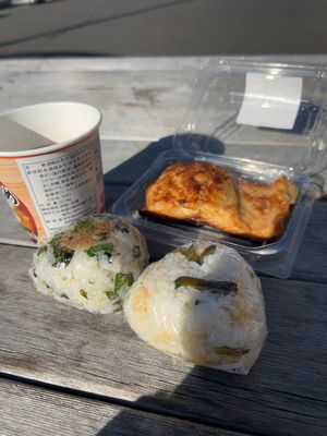 道の駅さんりくのソースかつ丼
道の駅高田松原の中にある『たかたのごはん』の...