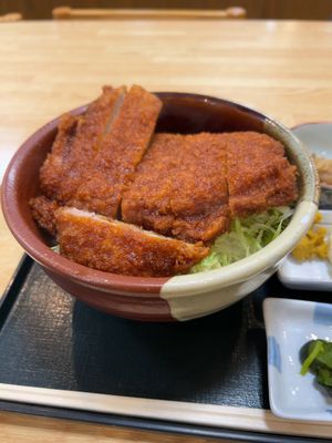 道の駅さんりくのソースかつ丼
道の駅高田松原の中にある『たかたのごはん』の...