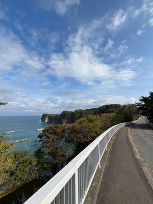 宮古市の街を歩いて観光
久しぶりの都会の景色
浮かれて浄土ヶ浜も観光
滅多...