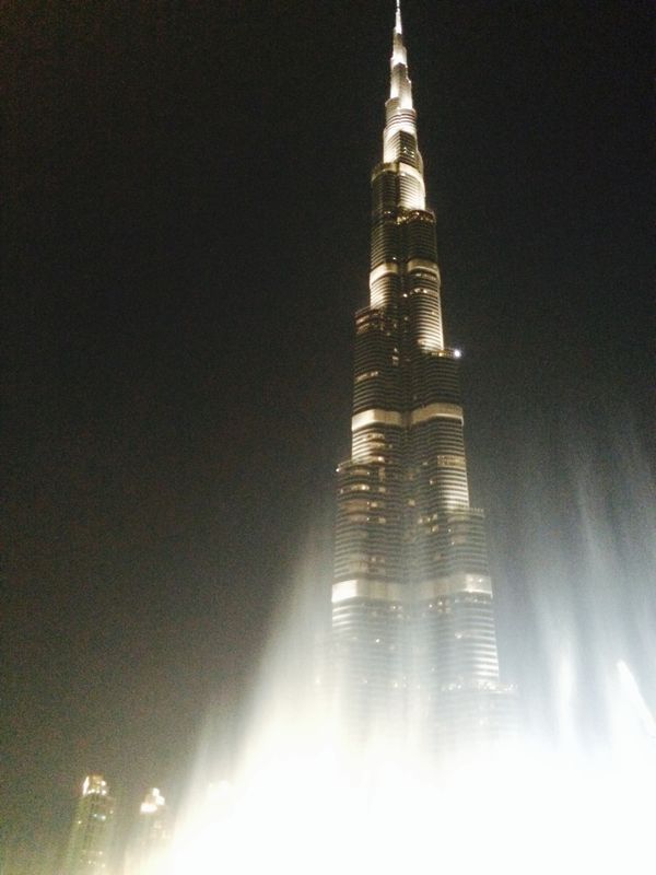 アラブ首長国連邦・ドバイ「初ドバイ」の写真：何故巨大なモールだらけ、人工物だらけ
そ...