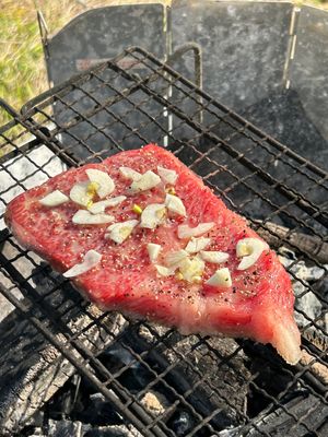 島で唯一のネパールカレー屋さん
屋久島での年越しは猛烈な風でテントから出ら...