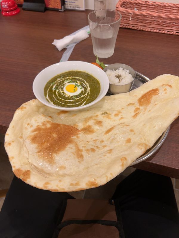 日本・鹿児島県「#にっぽん巡行 屋久島」の写真：島で唯一のネパールカレー屋さん
屋久島で...