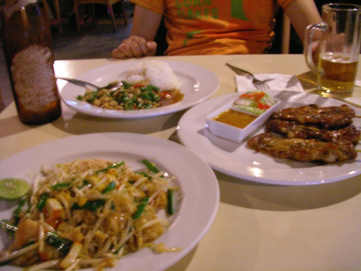 パートナーと初の海外旅。
バンコクからバス、フェリーでタオ島、その後フェリ...