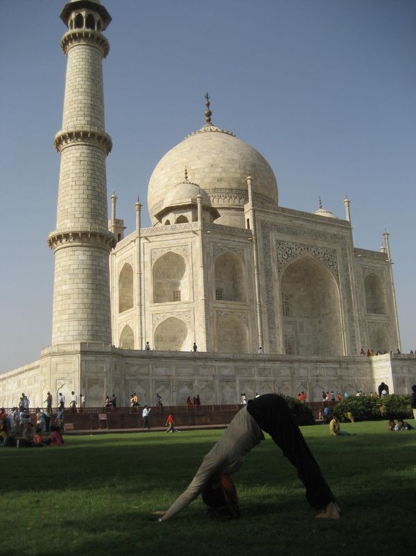 インド・デリー「灼熱のインド新婚旅行」の写真：アーグラのタージマハールを一通り見学し、...