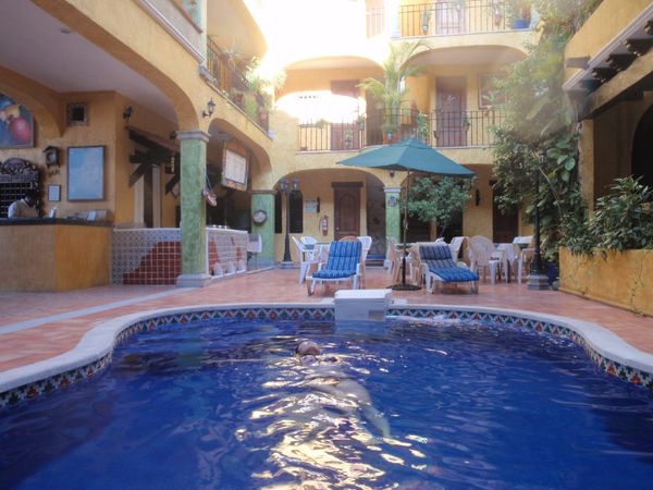 アメリカ(米国)・ロサンゼルス「アメリカ・メキシコ・キューバの旅」の写真：Playa del Carmenのプール...