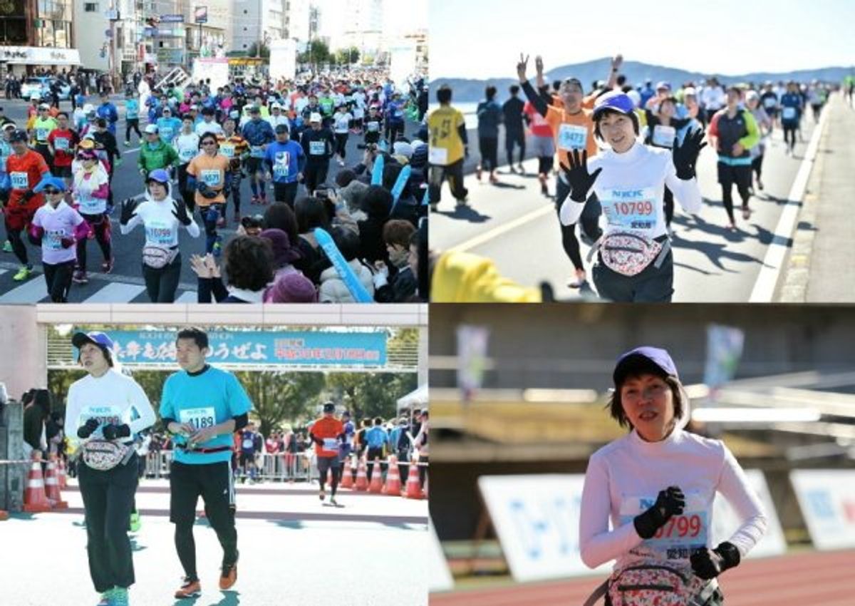 
　徒歩で高知城へ。お城とあってけっこうな階段を上る。龍馬パスポートの押印...