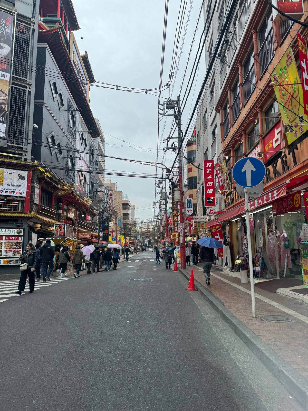 雨☂️の中の中華街