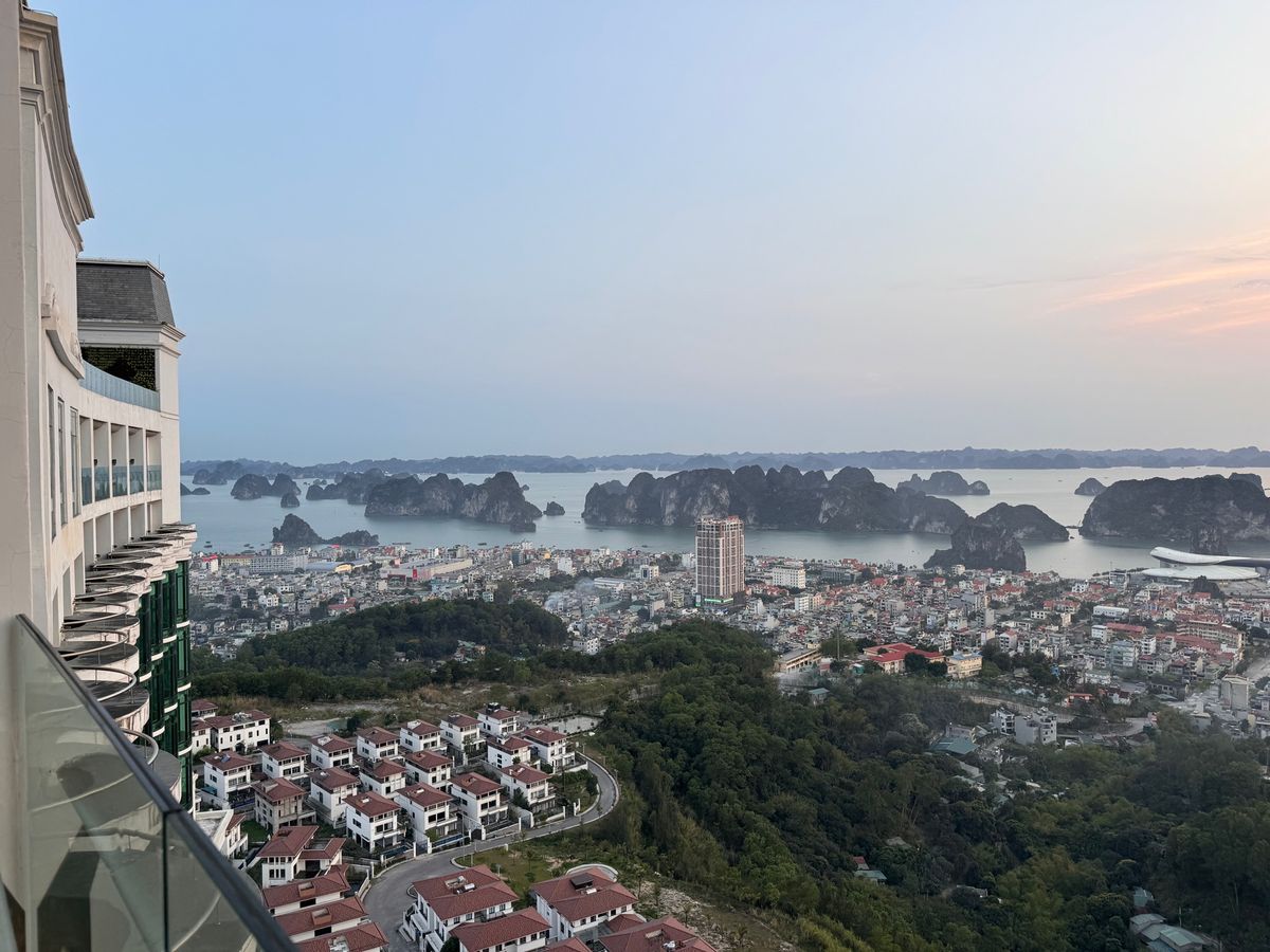 FLC halong golf resort 