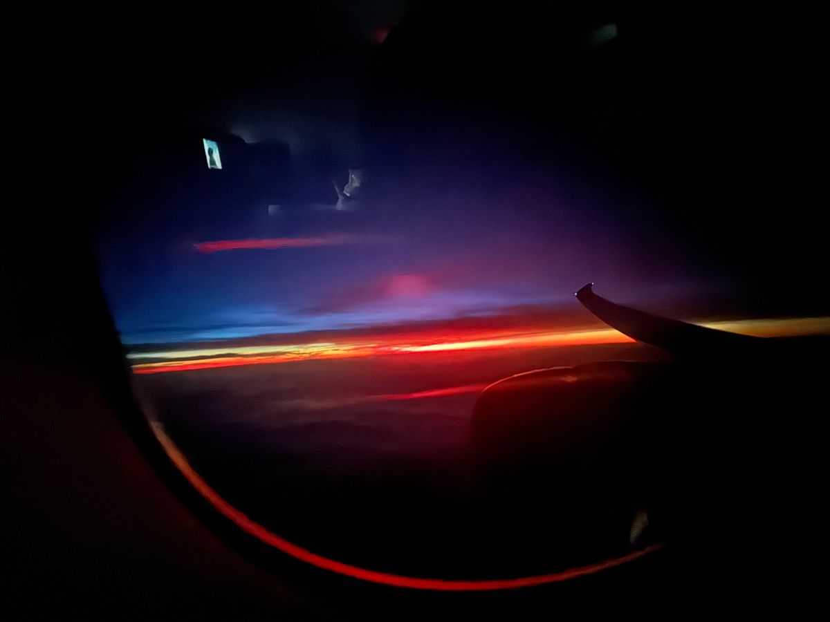  NZ airline
いよいよ出発
奮発してプレエコで行っちゃいました✈︎