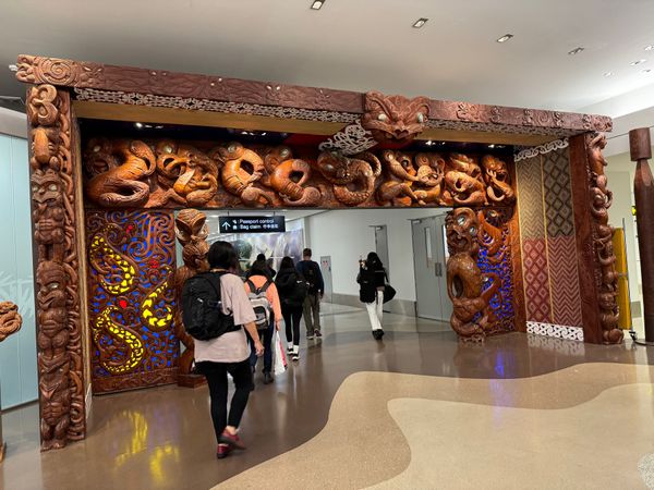 ニュージーランド・Auckland「 NZの旅」の写真：Aucklandにて国内線にトランジット...