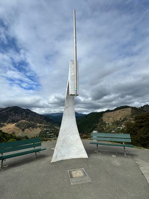 “Centre of New Zealand “
その名の通り中心
けどネ...