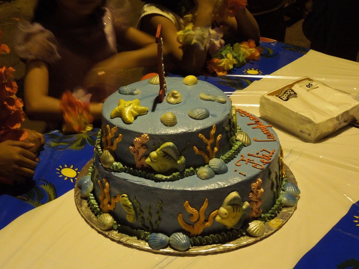 マナグアに戻り、現地で知り合った人のお宅にお邪魔した。ちょうどこの日は彼女...