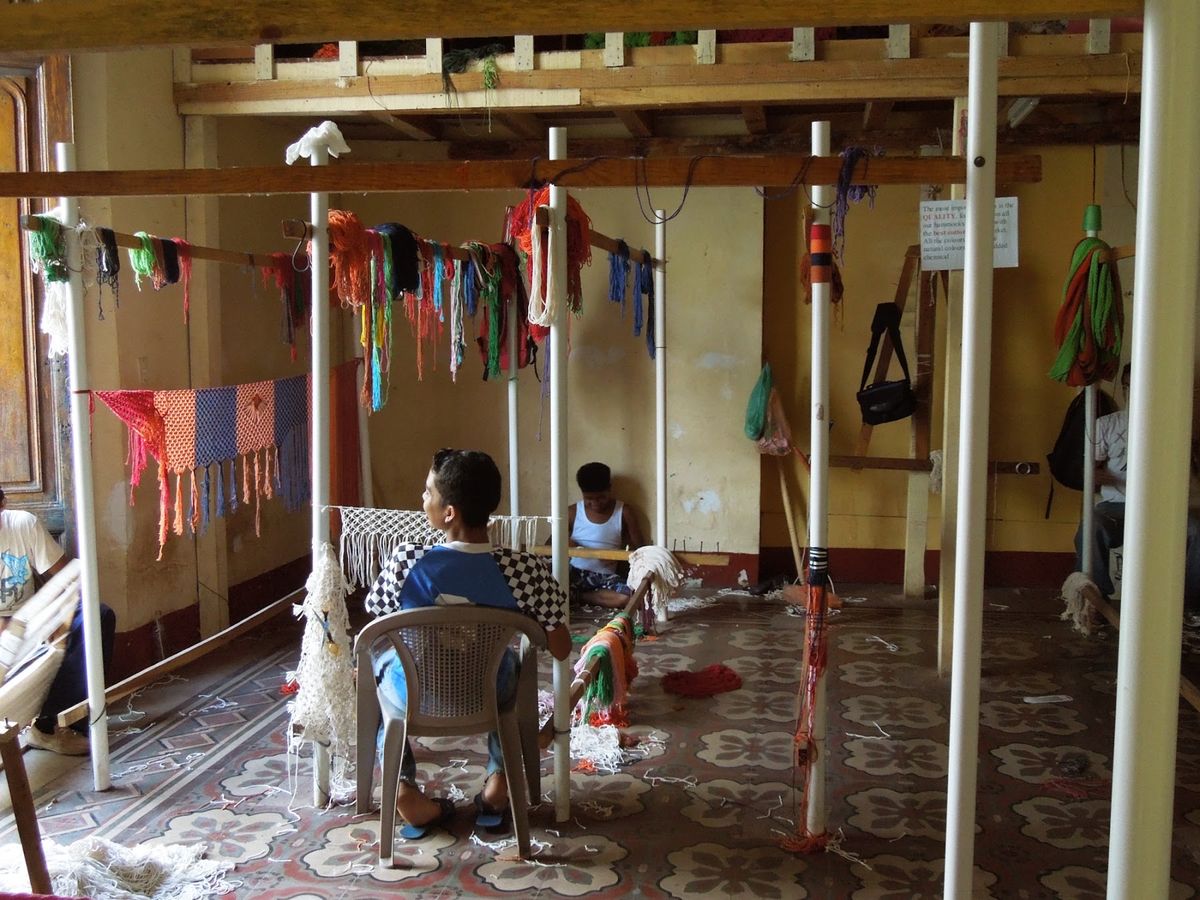 首都マナグアを経由してグラナダに向かう途中、スト発生で道路封鎖に遭遇した。...