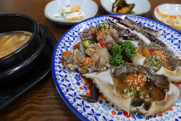 大韓民国 (韓国)・済州島「済州島グルメ旅🇰🇷」の写真：最後の夜は大好きなカンジャンケジャン。口...