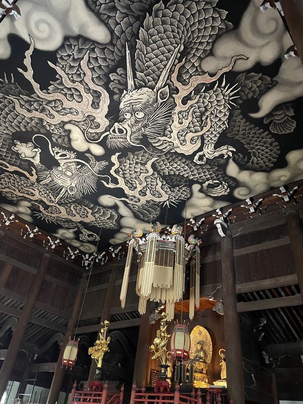 日本・京都府「京都の建仁寺に行ってみる過程」の写真：寺より美味いものか…(^^)