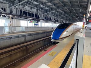 延伸された北陸新幹線で敦賀駅まで。楽しい旅行でした。