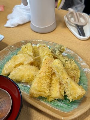 ほうとう歩成　フルーツライン店

辛口ほうとう美味しかった。里芋の唐揚げも...