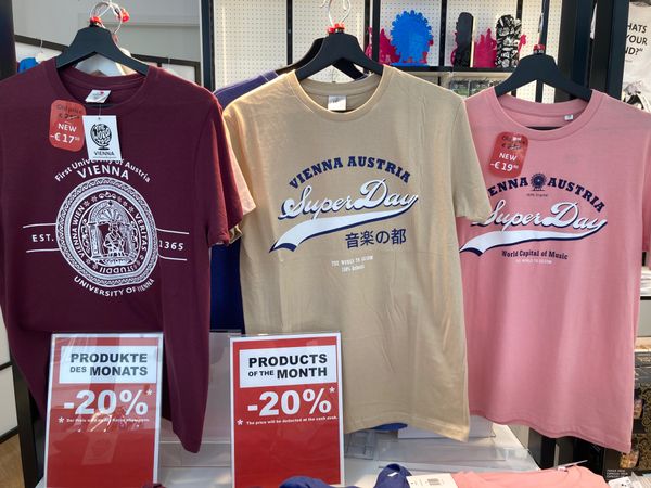 チェコ共和国・プラハ「🇦🇹🇨🇿芸術浴びたび」の写真