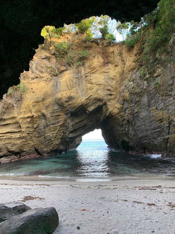 日本・静岡県「カーフェリ旅」の写真：龍宮窟
静岡県　下田
