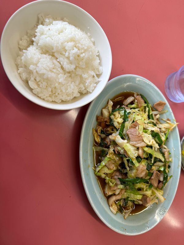 日本・大分県「5月の旅その2」の写真：大分市「王府」にて「ニラ豚」をランチ、別...