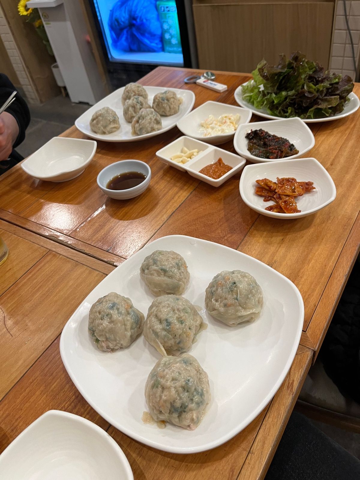 ２日目❤︎二日酔いすぎて電車降りて不意に入ったお店で食べたクッパがおいしす...