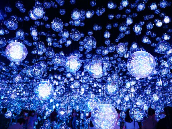 日本・東京都「チームラボ ボーダレス@麻布台ヒルズ」の写真