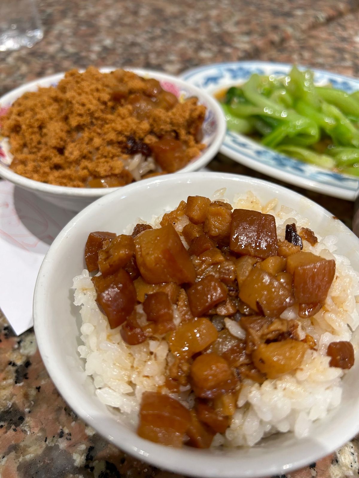 スタートは台南から。
ご飯は美味しい、人は優しい✨
あまりに良すぎて次回は...